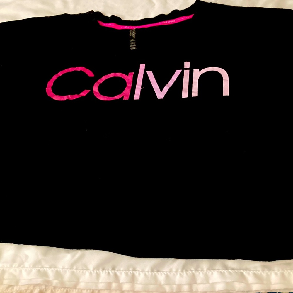 Calvin Klein Crop Top